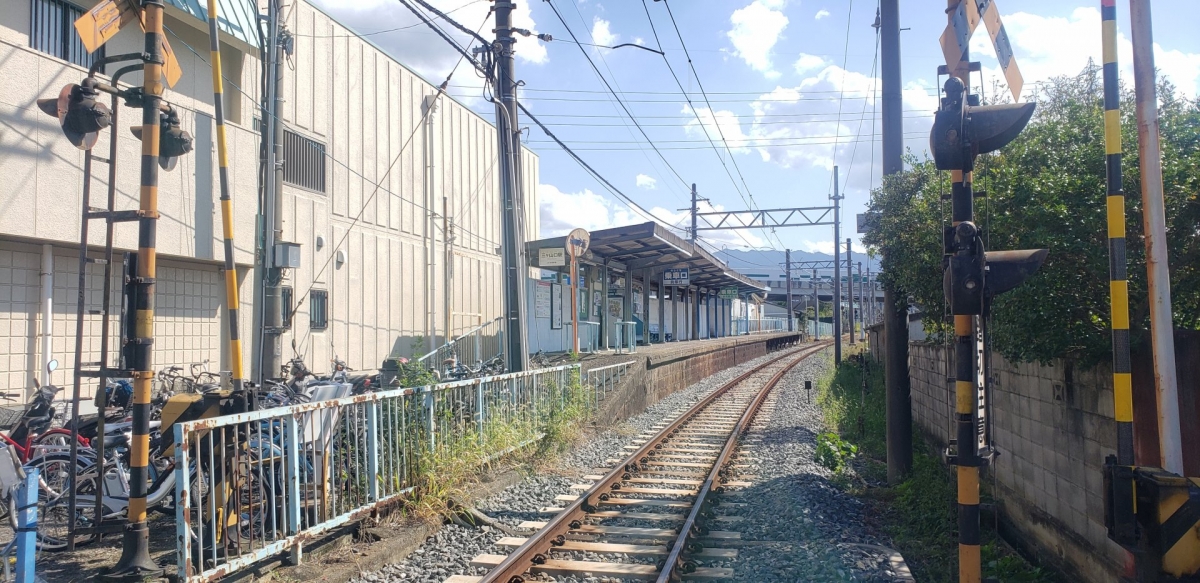 三ケ山口駅